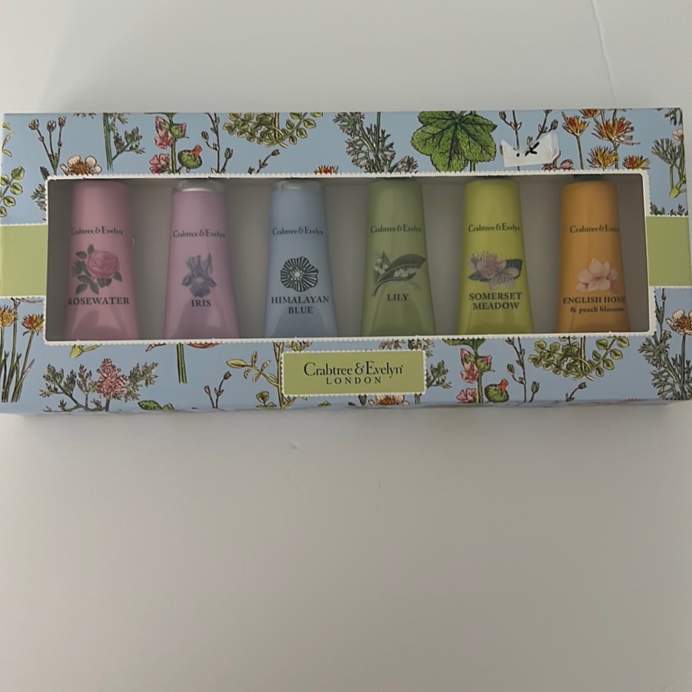 Crabtree & Evelyn hand therapy lotion